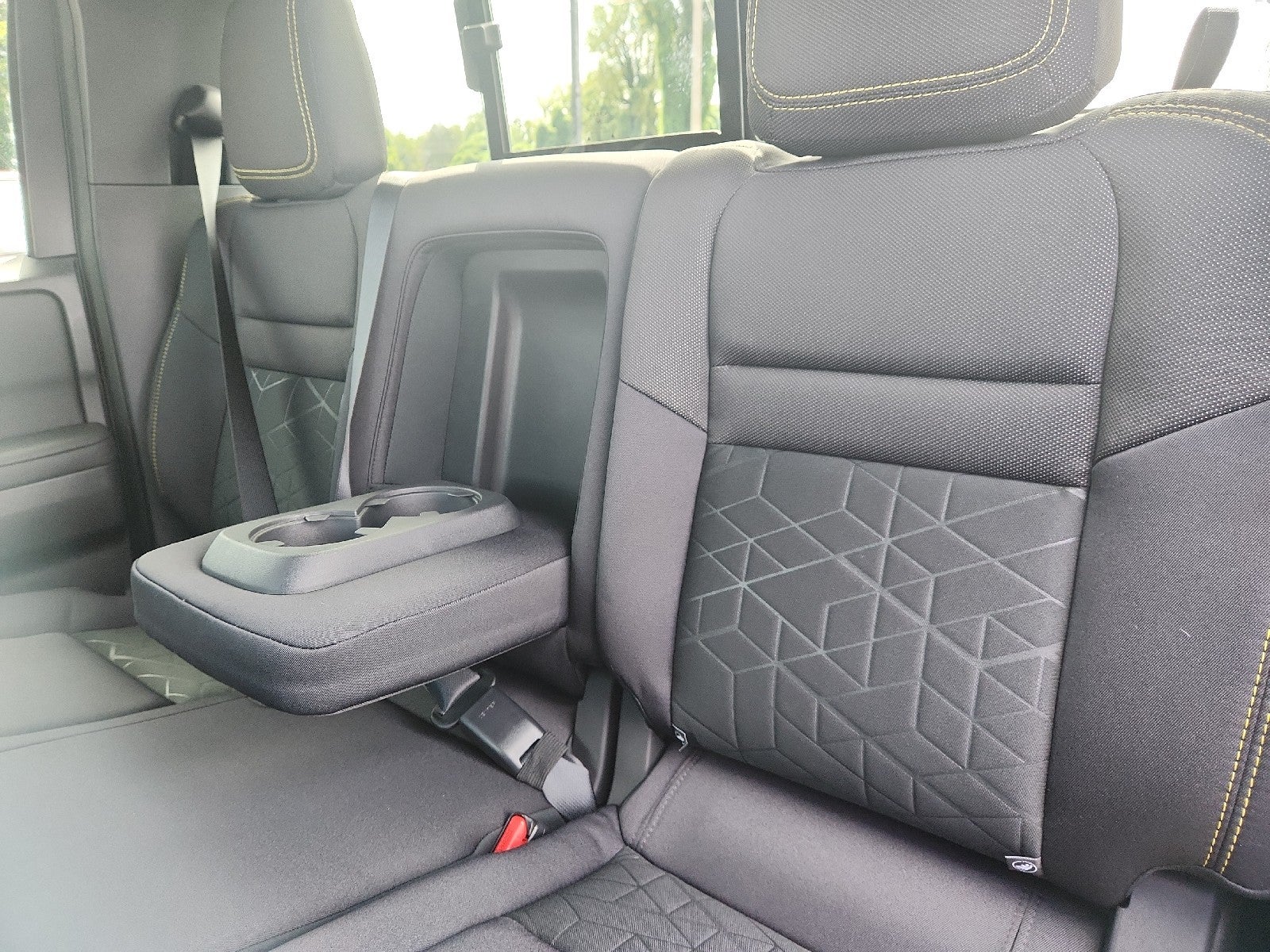 2027 Nissan Frontier Crew Cab SV