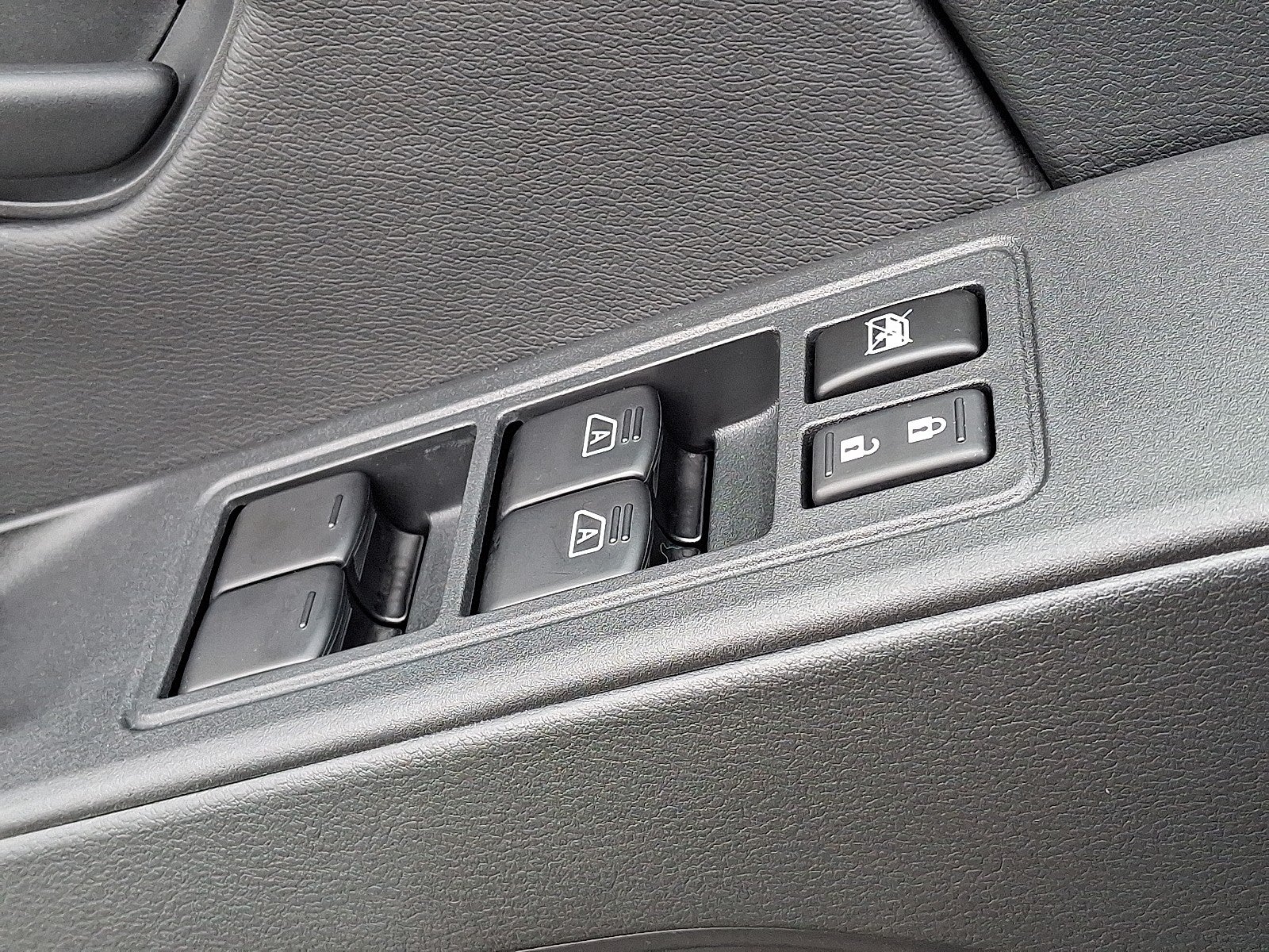 2026 Nissan Frontier Crew Cab S