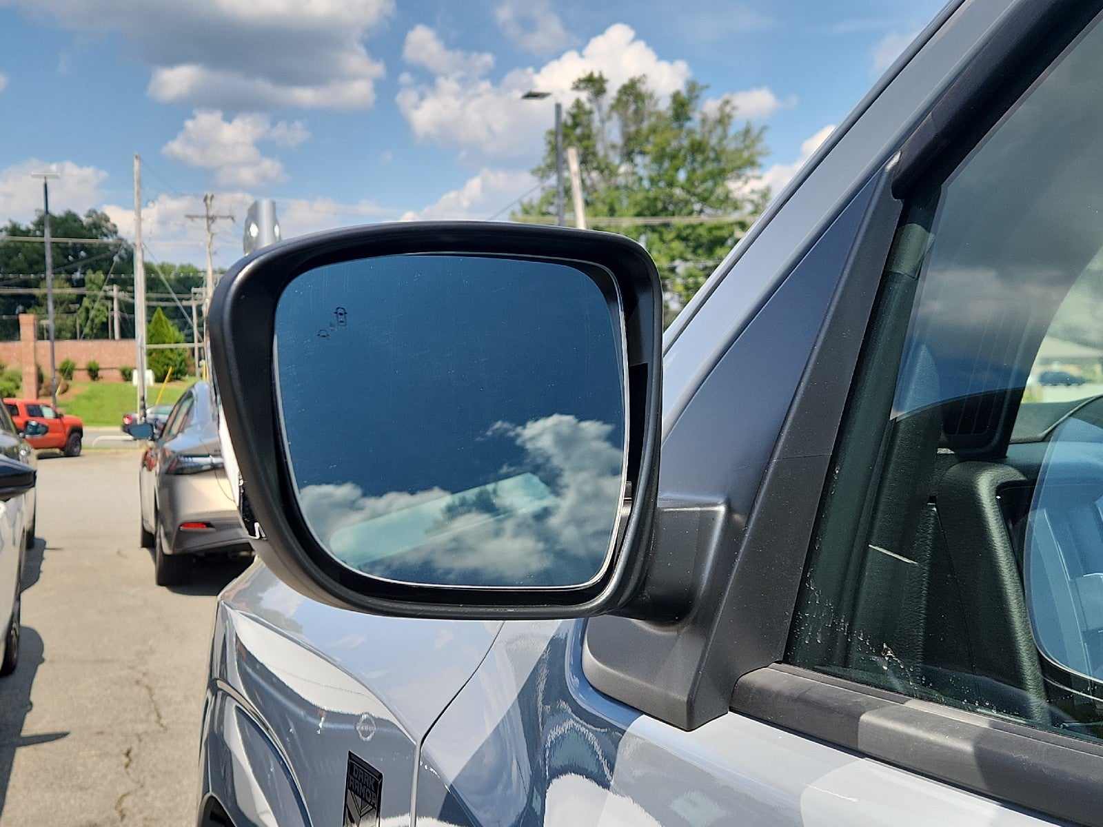2026 Nissan Frontier SV - Photo 10