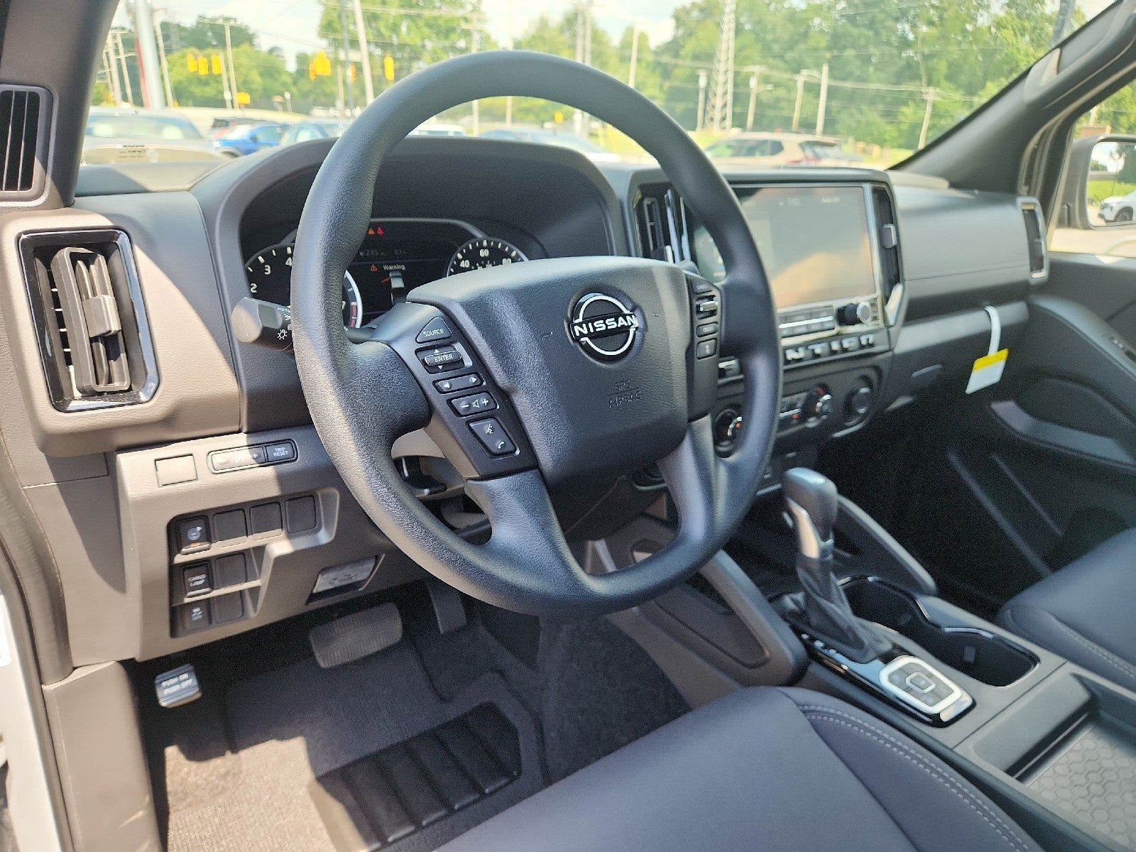 2026 Nissan Frontier SV - Photo 15