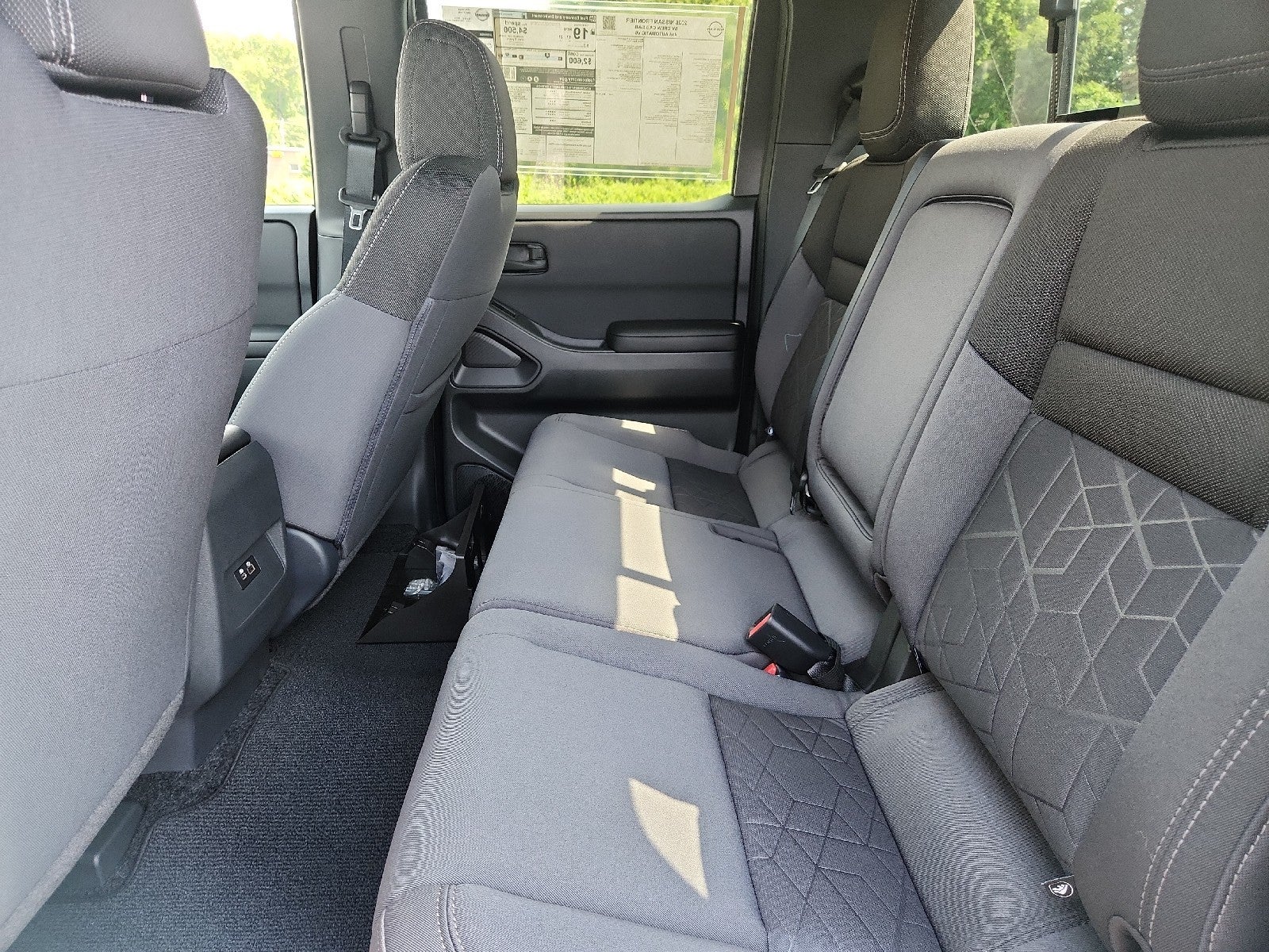 2026 Nissan Frontier SV - Photo 24