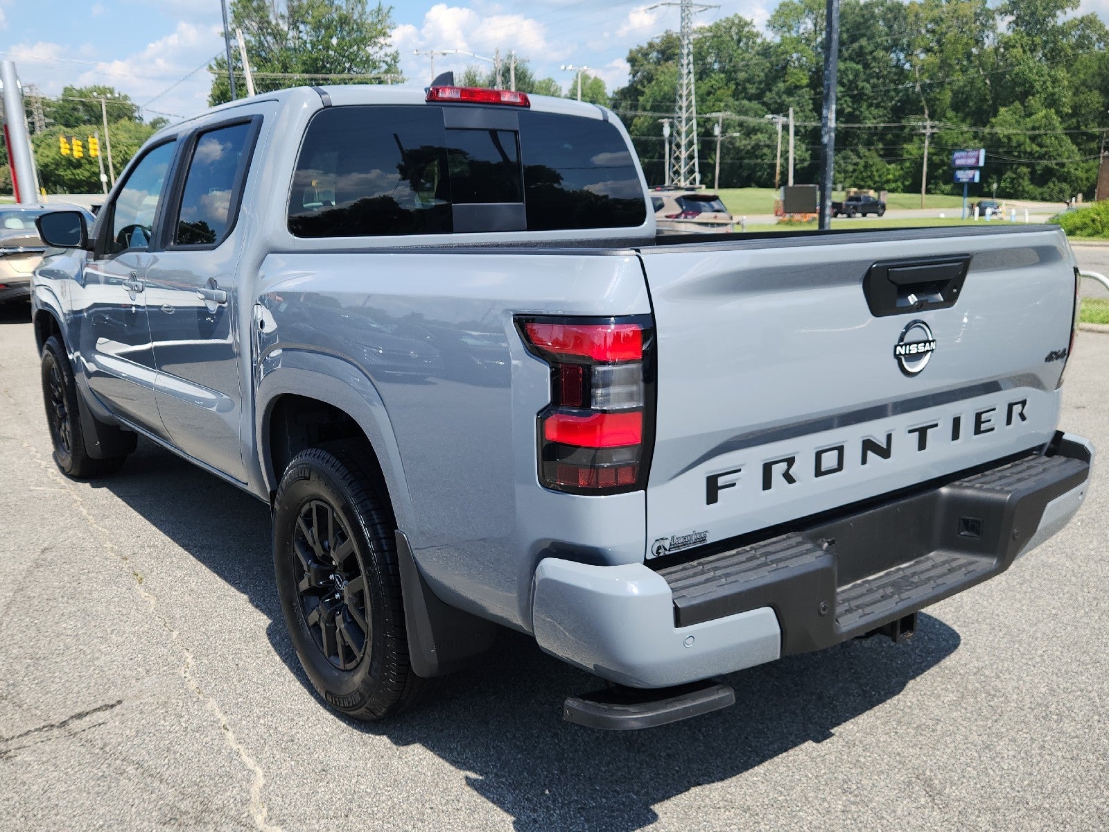 2026 Nissan Frontier Crew Cab SV