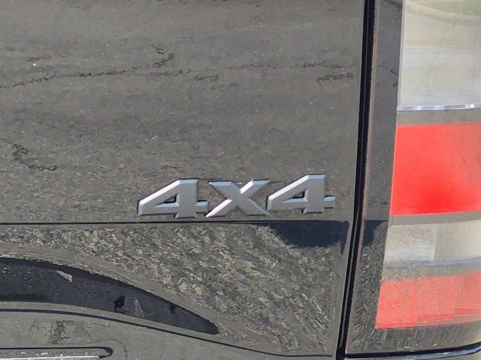 2026 Nissan Frontier SV - Photo 10