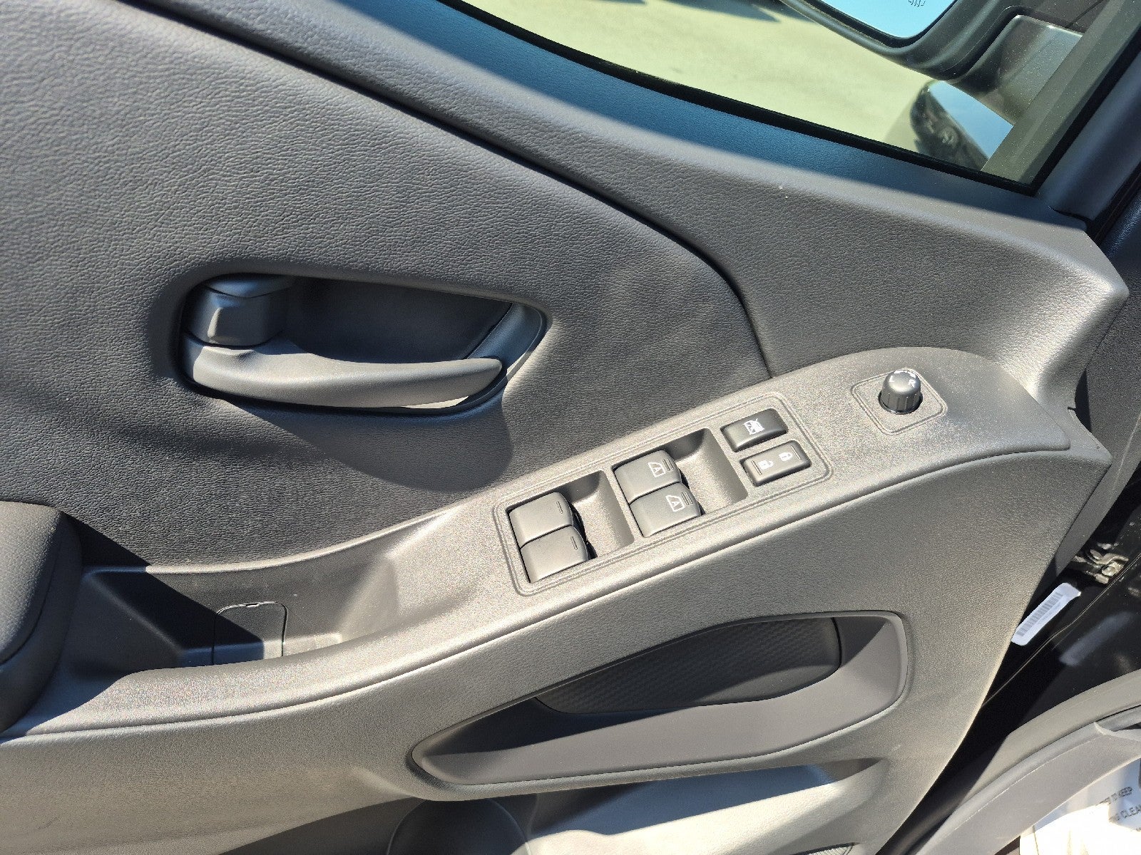 2026 Nissan Frontier SV - Photo 24