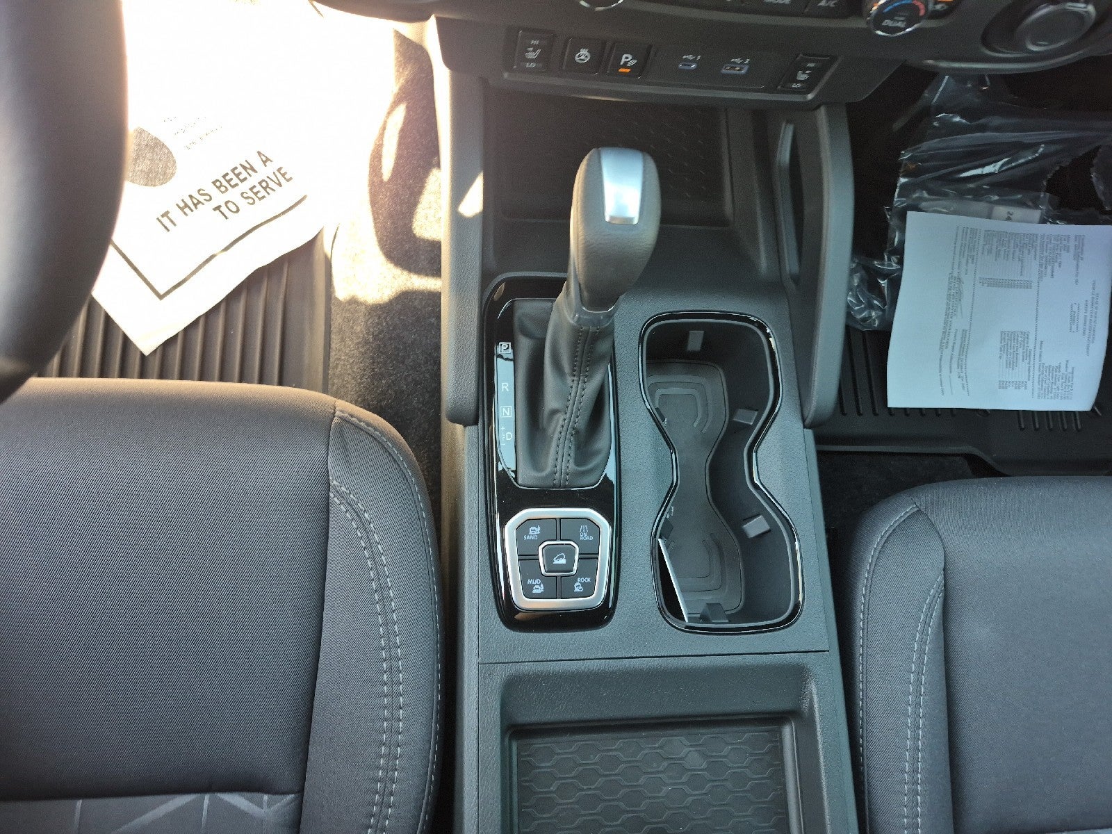 2026 Nissan Frontier SV - Photo 31