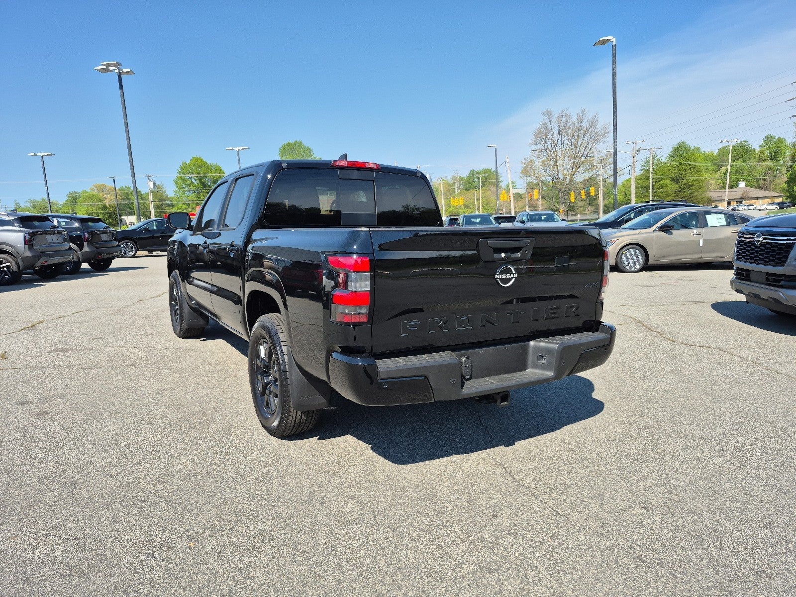 2026 Nissan Frontier SV - Photo 7