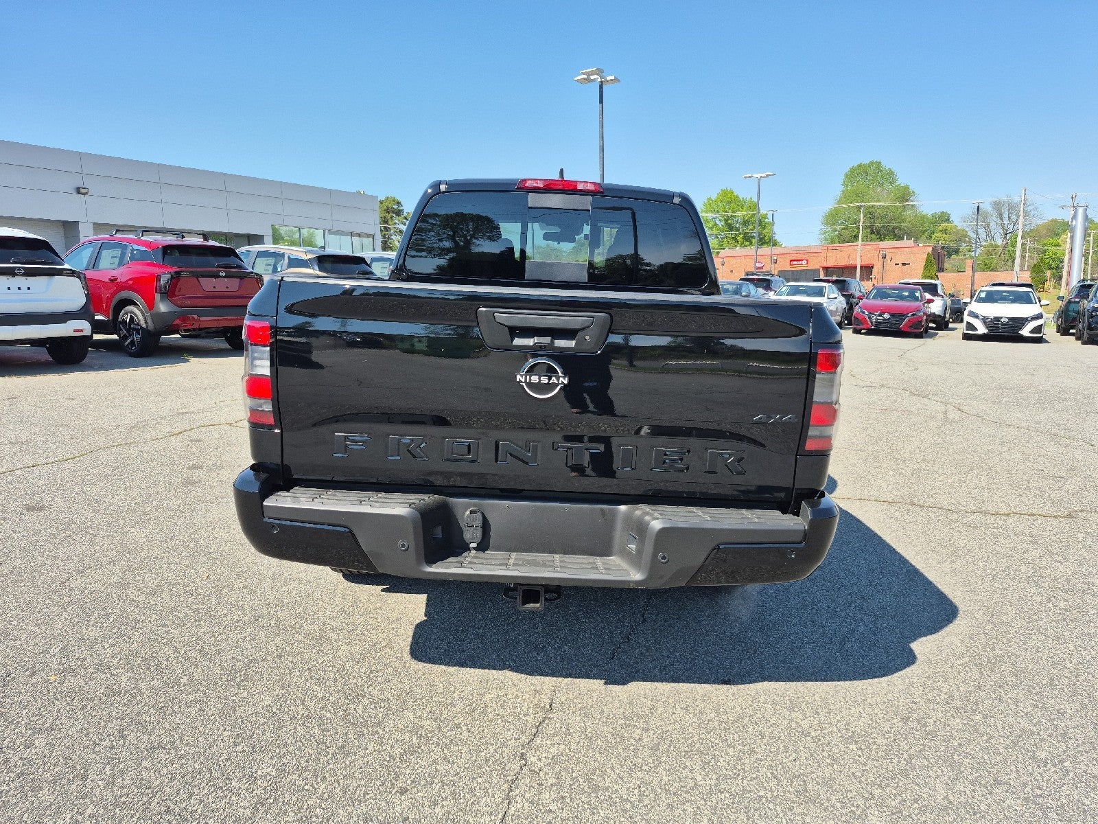 2026 Nissan Frontier SV - Photo 9