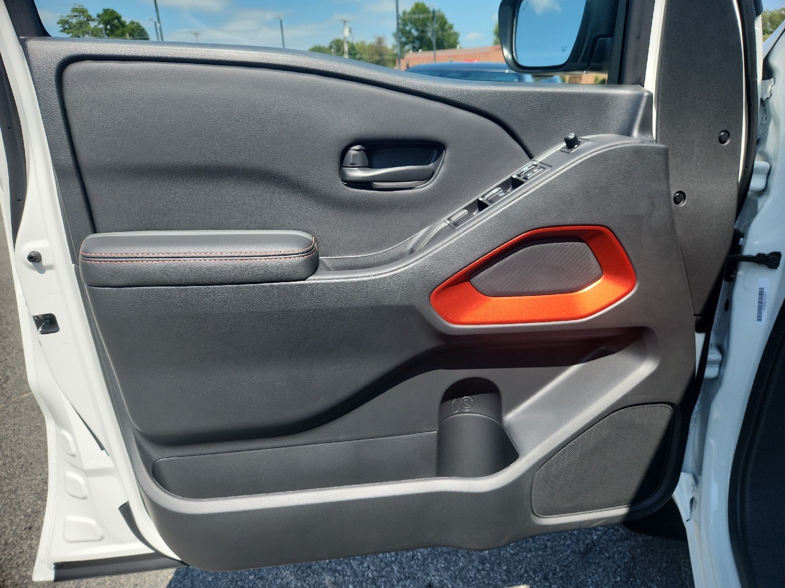 2027 Nissan Frontier Crew Cab PRO-4X® Long Bed