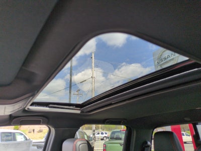 2026 Nissan Frontier Crew Cab PRO-4X® Long Bed