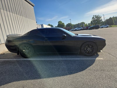 2018 Dodge Challenger R/T Shaker