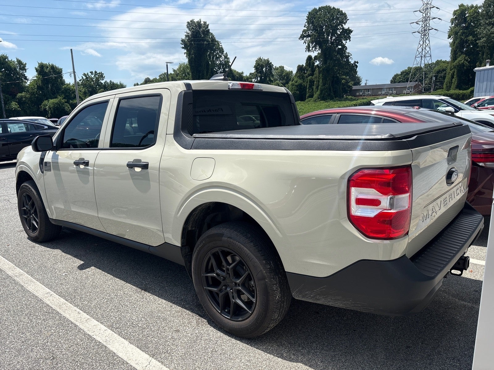 2025 Ford Maverick XL
