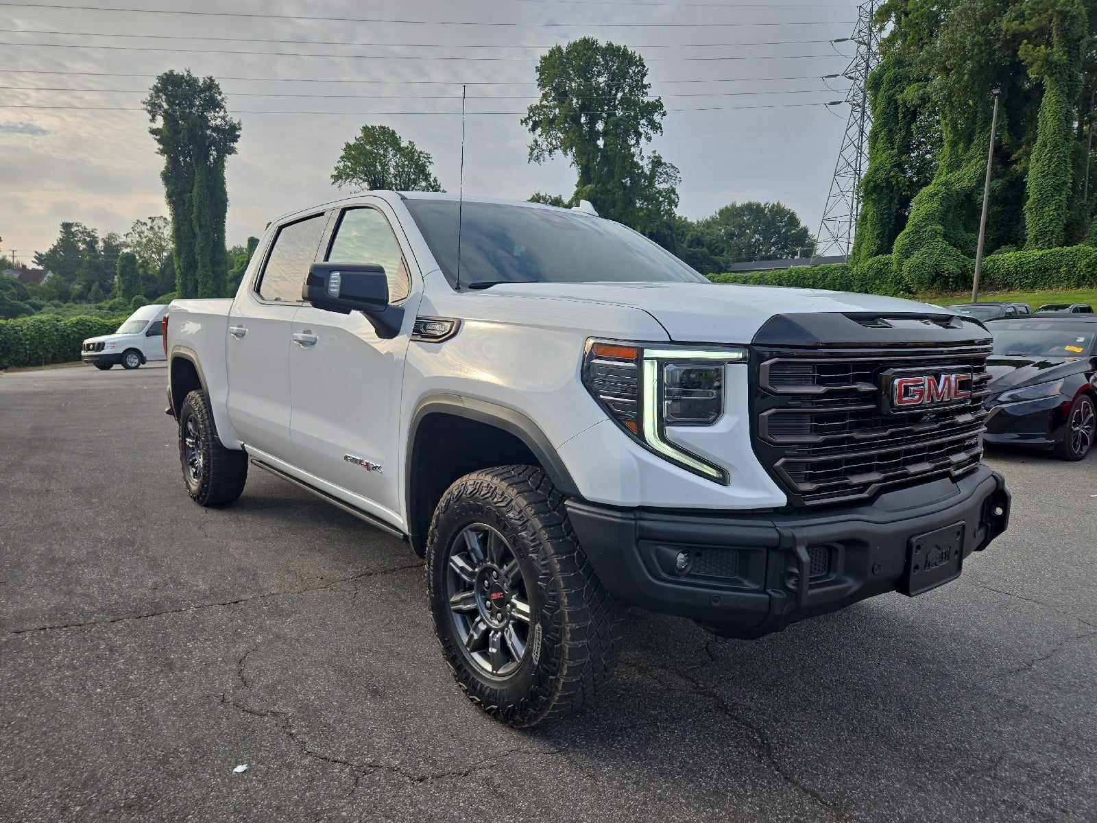 2024 GMC Sierra 1500 AT4X