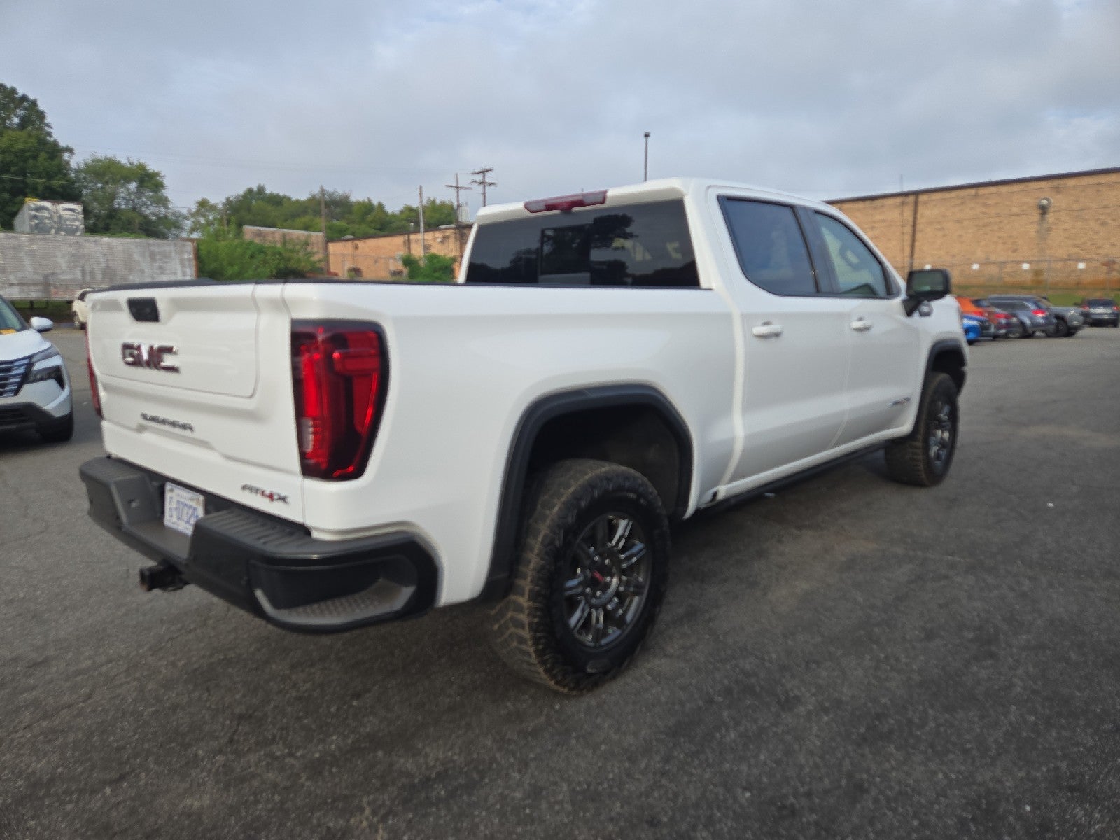 2024 GMC Sierra 1500 AT4X