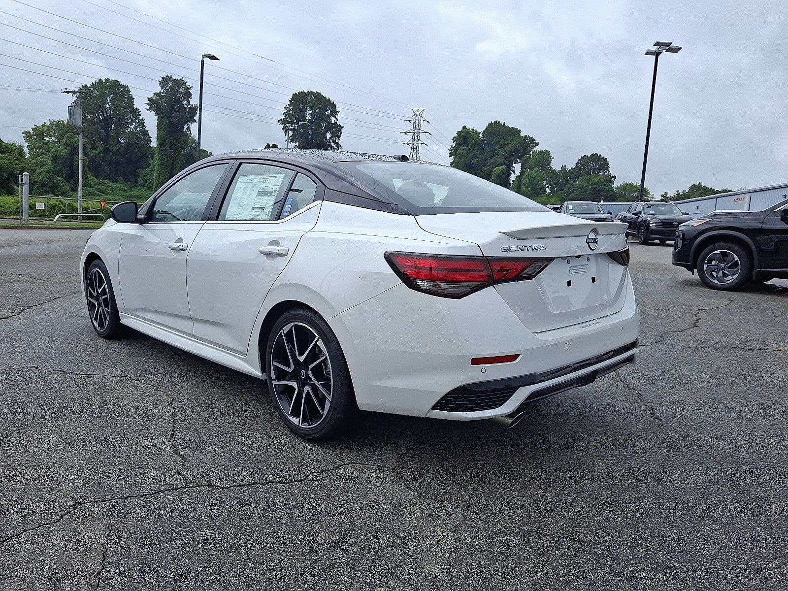 2025 Nissan Sentra SR