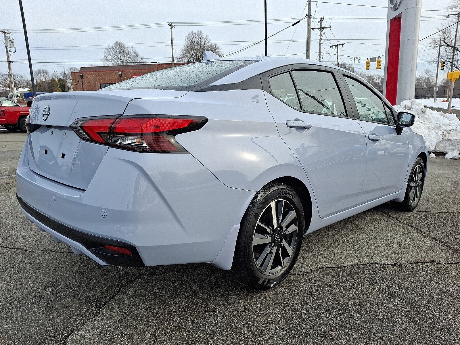 2025 Nissan Versa SV