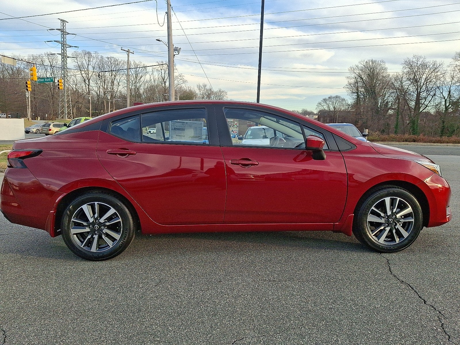 2025 Nissan Versa SV