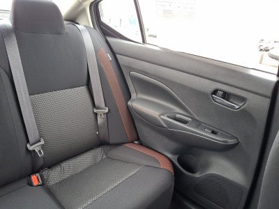 2025 Nissan Versa SR