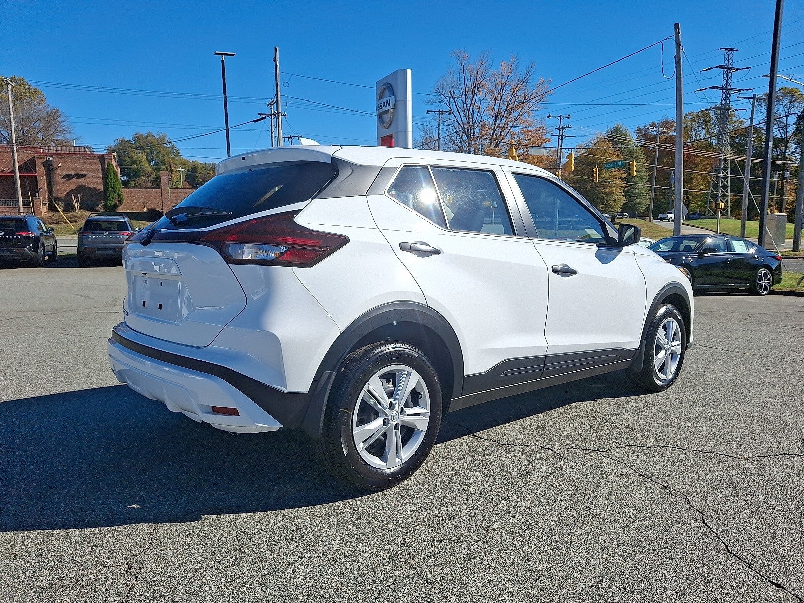 2025 Nissan Kicks Play S