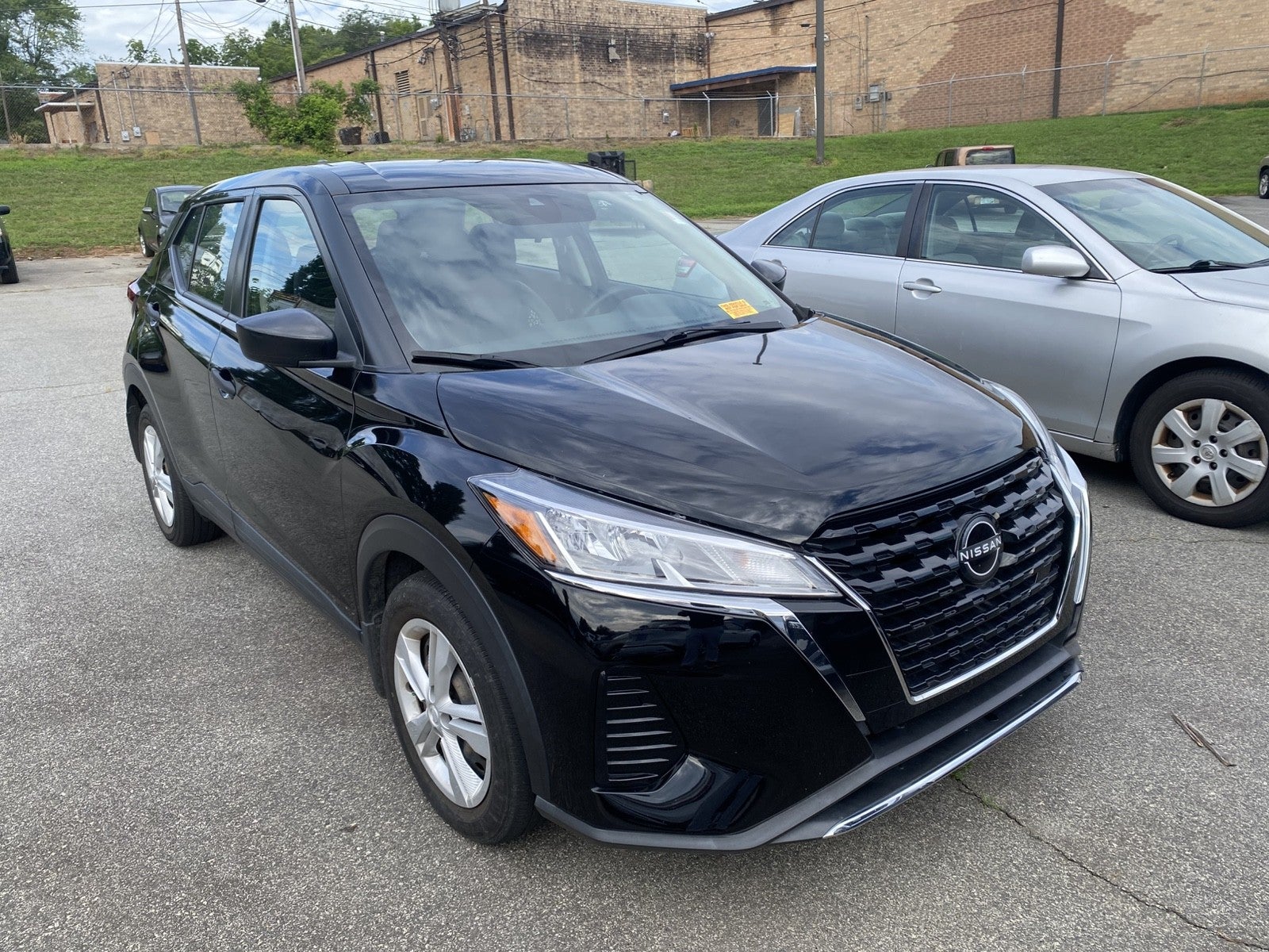 2023 Nissan Kicks S