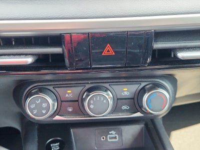 2025 Nissan Kicks S