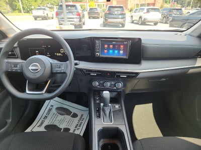 2025 Nissan Kicks S