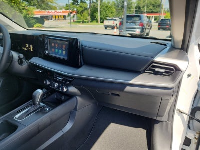2025 Nissan Kicks S