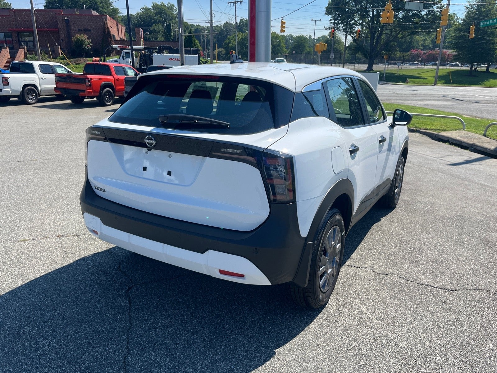 2026 Nissan Kicks S