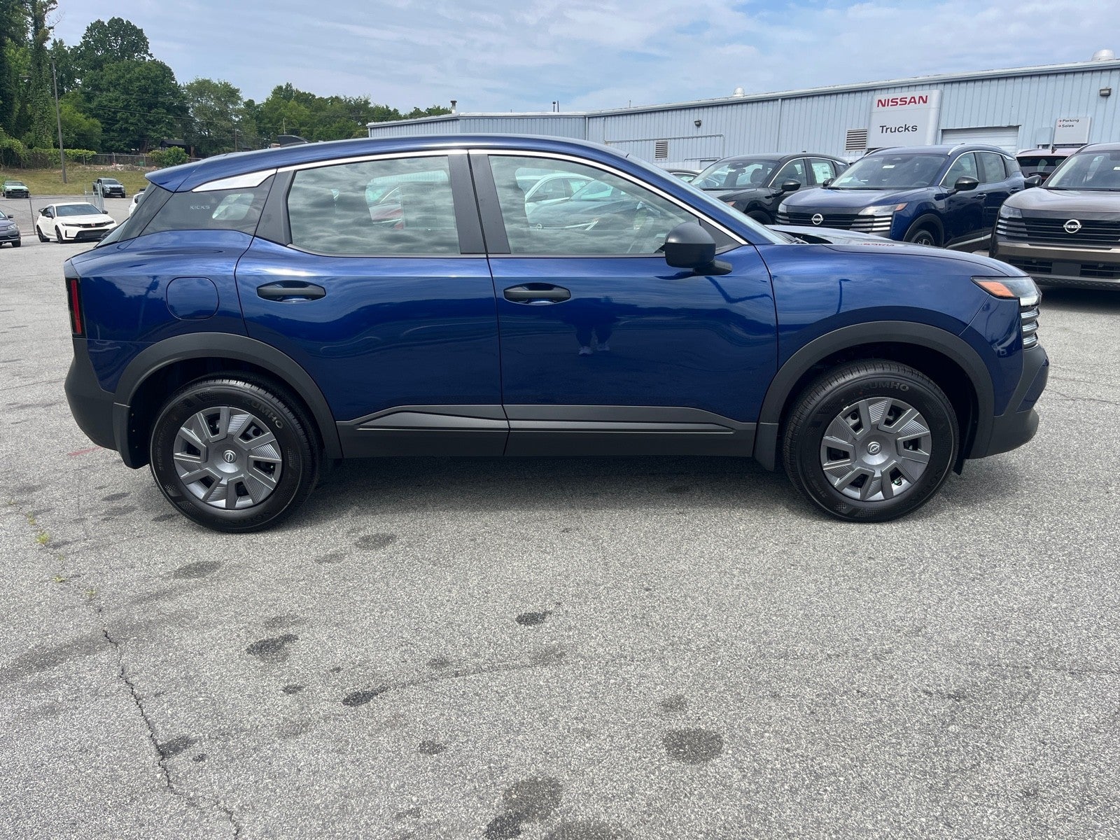 2026 Nissan Kicks S