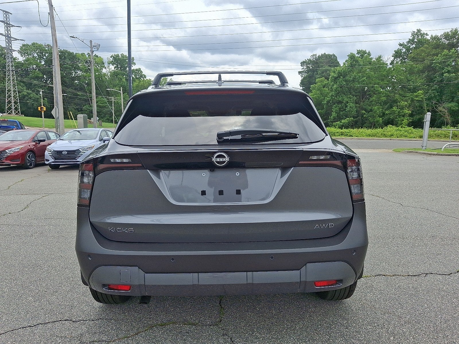 2025 Nissan Kicks SV