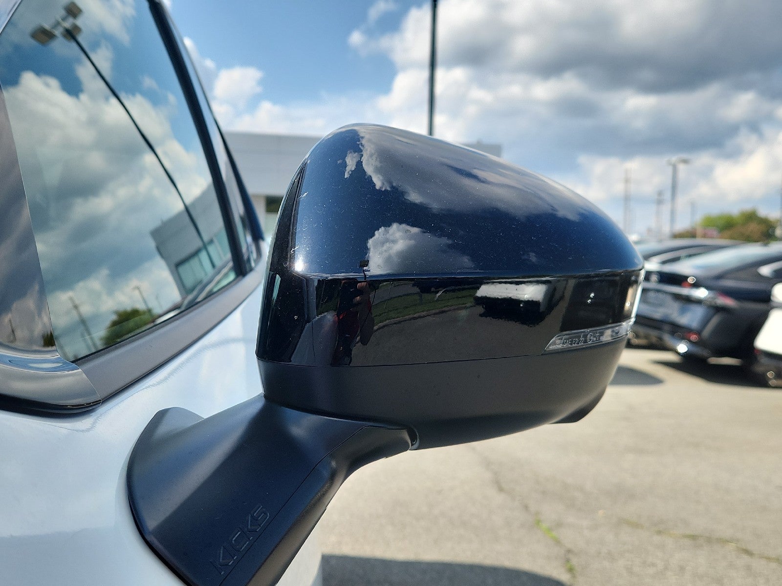 2027 Nissan Kicks SR