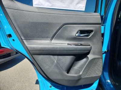 2027 Nissan Kicks SR