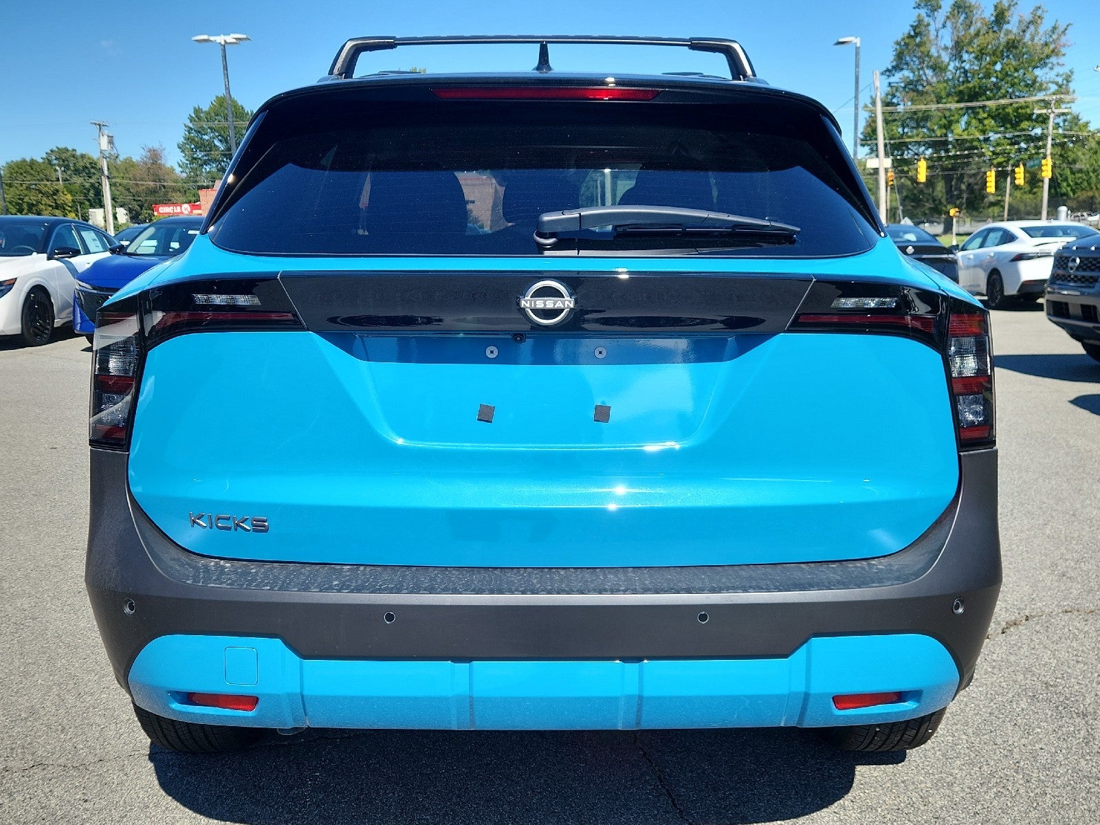 2027 Nissan Kicks SR