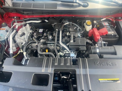 2026 Nissan Kicks SR