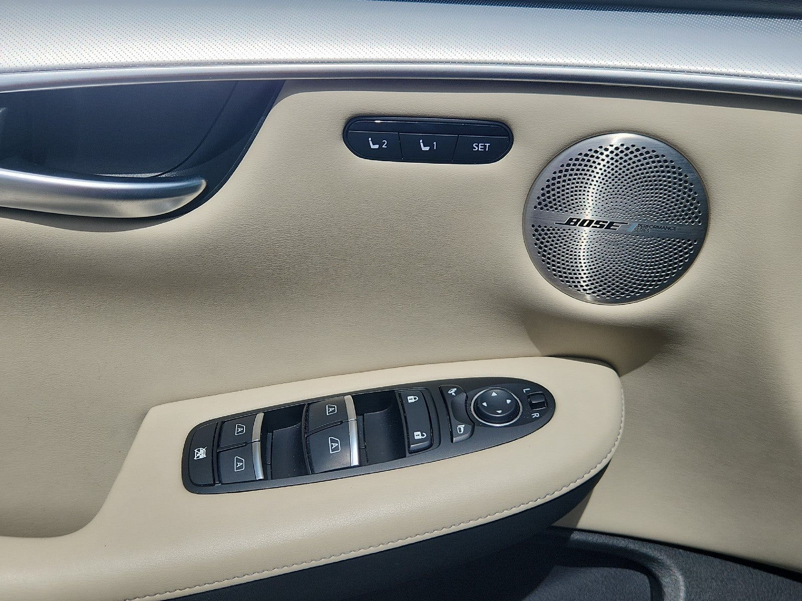 2022 INFINITI QX50 SENSORY