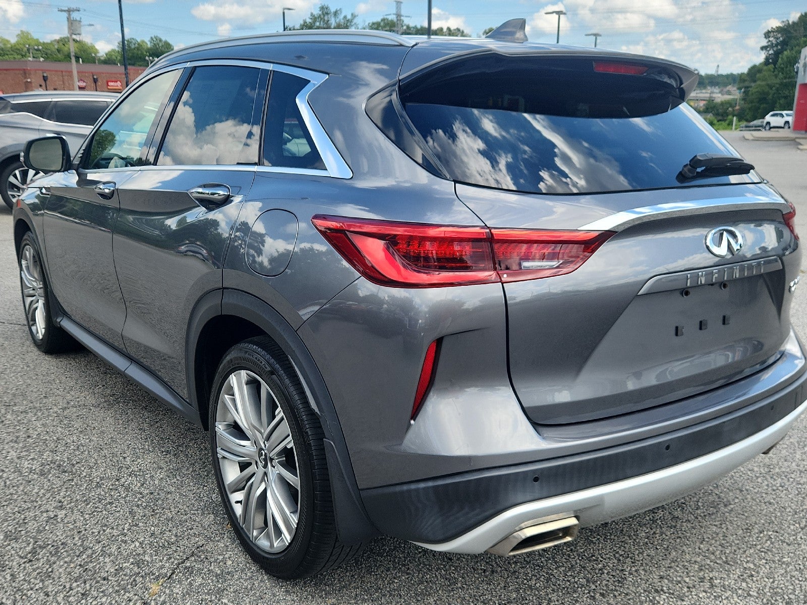 2022 INFINITI QX50 SENSORY