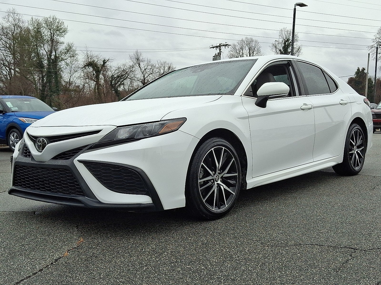 2022 Toyota Camry SE