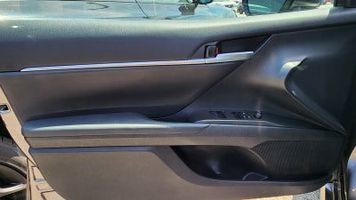 2024 Toyota Camry Hybrid SE Nightshade