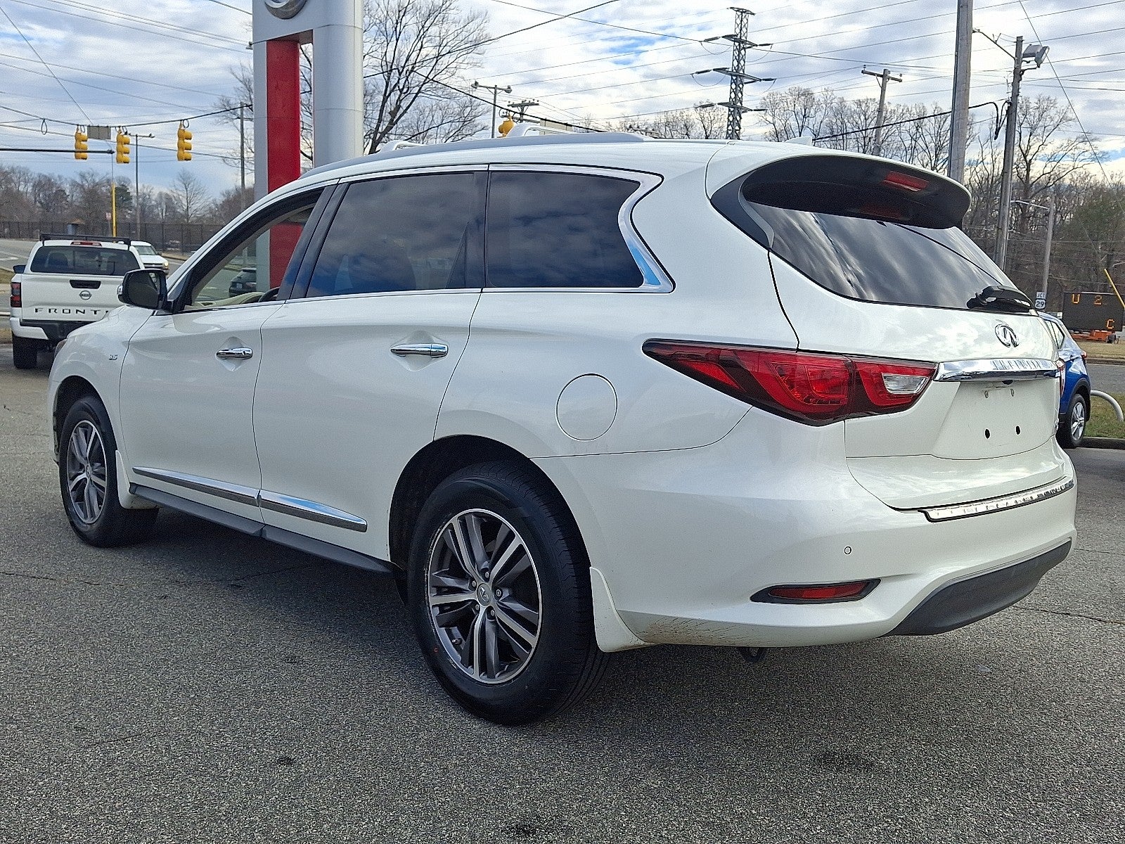 2016 INFINITI QX60 AWD 4dr