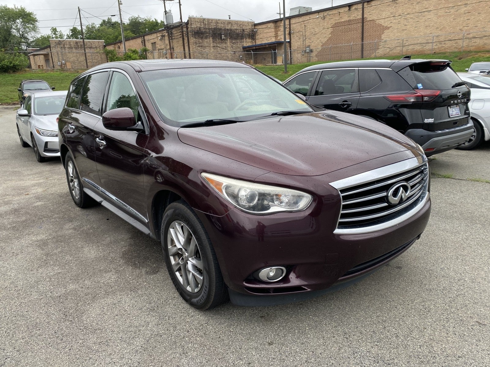 2013 INFINITI JX35 FWD 4dr