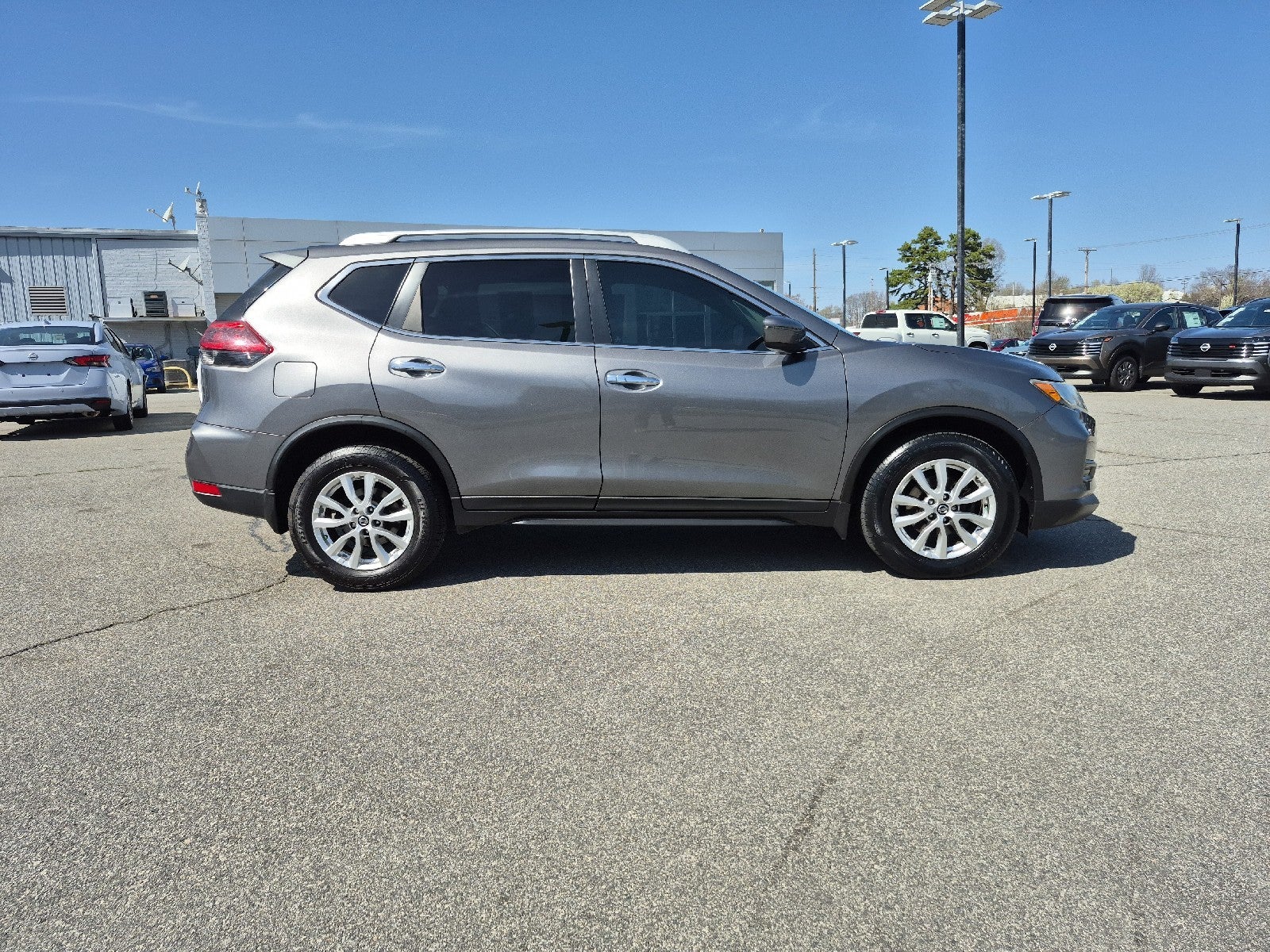 2019 Nissan Rogue S