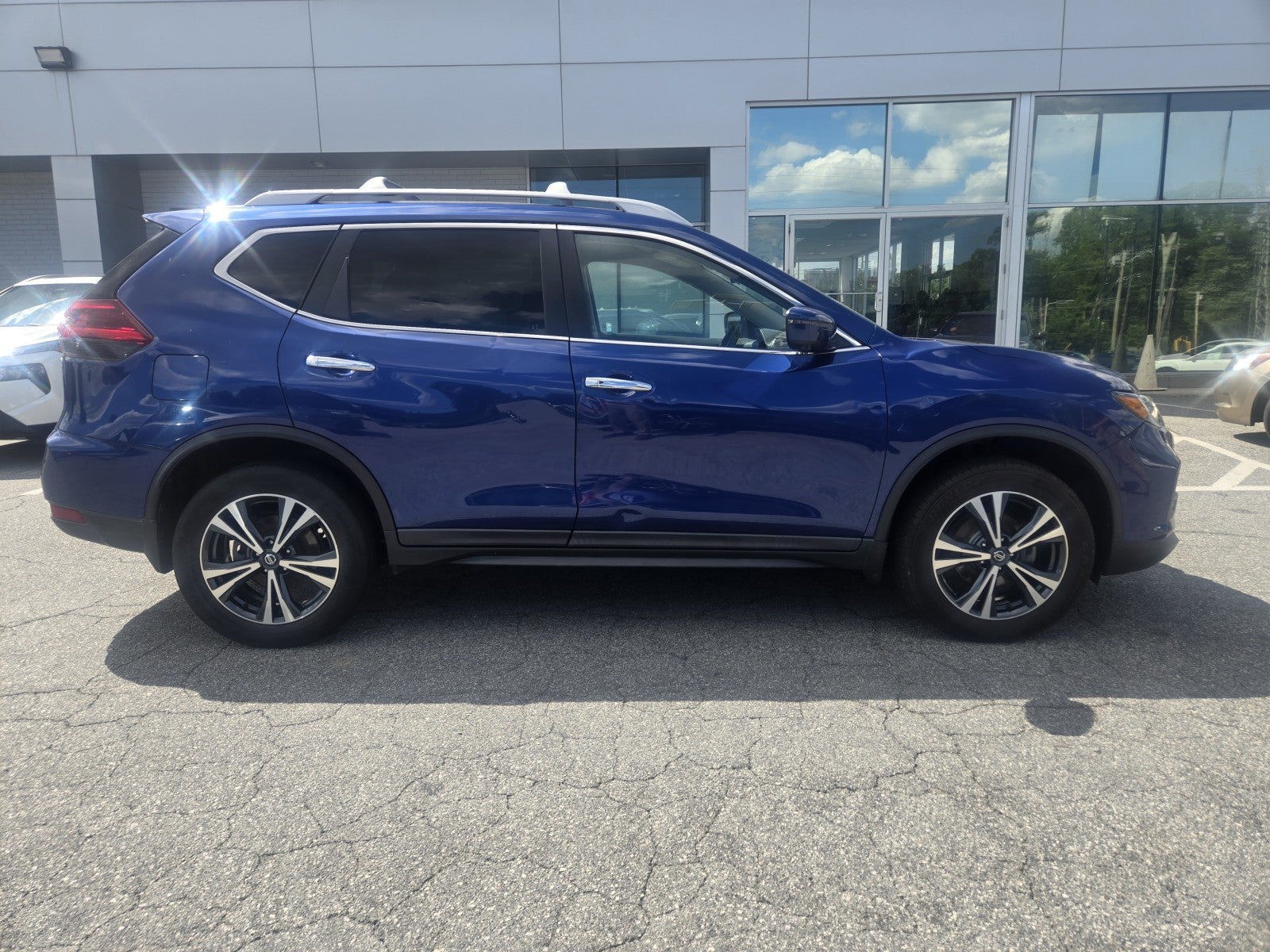 2020 Nissan Rogue SV