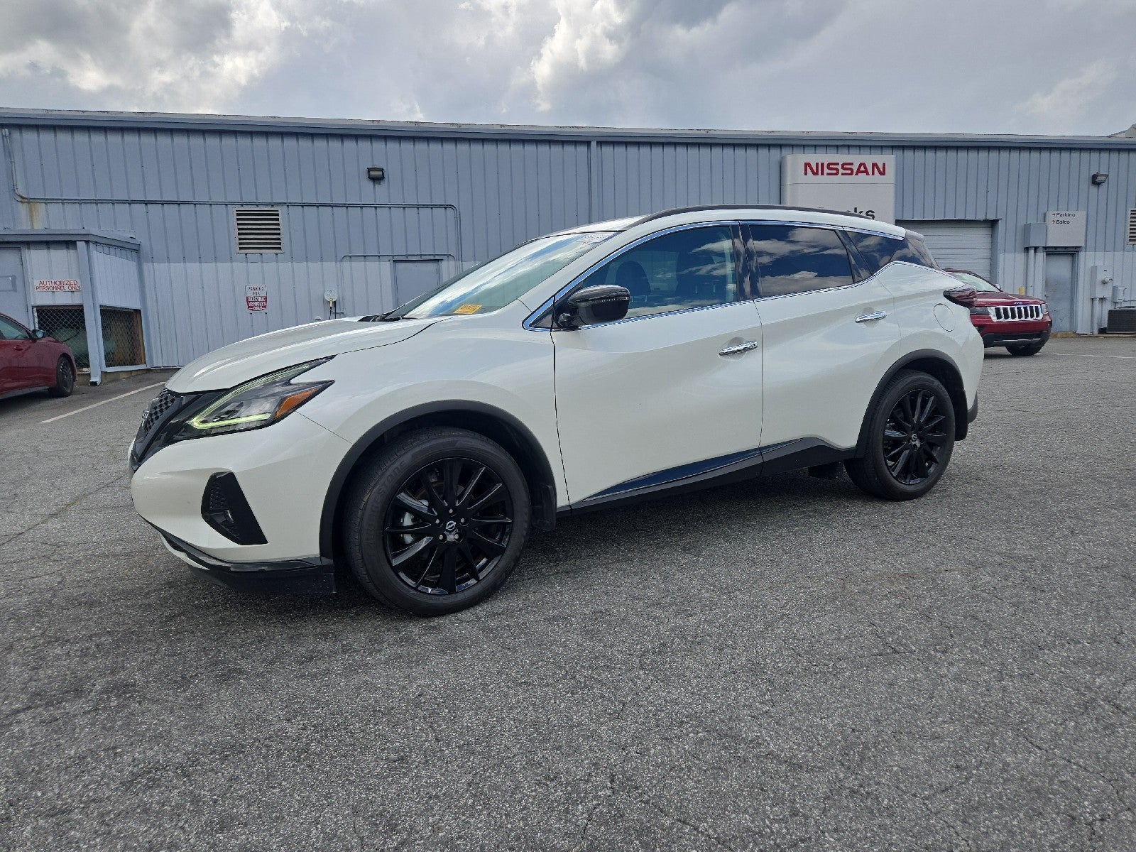 2024 Nissan Murano SV