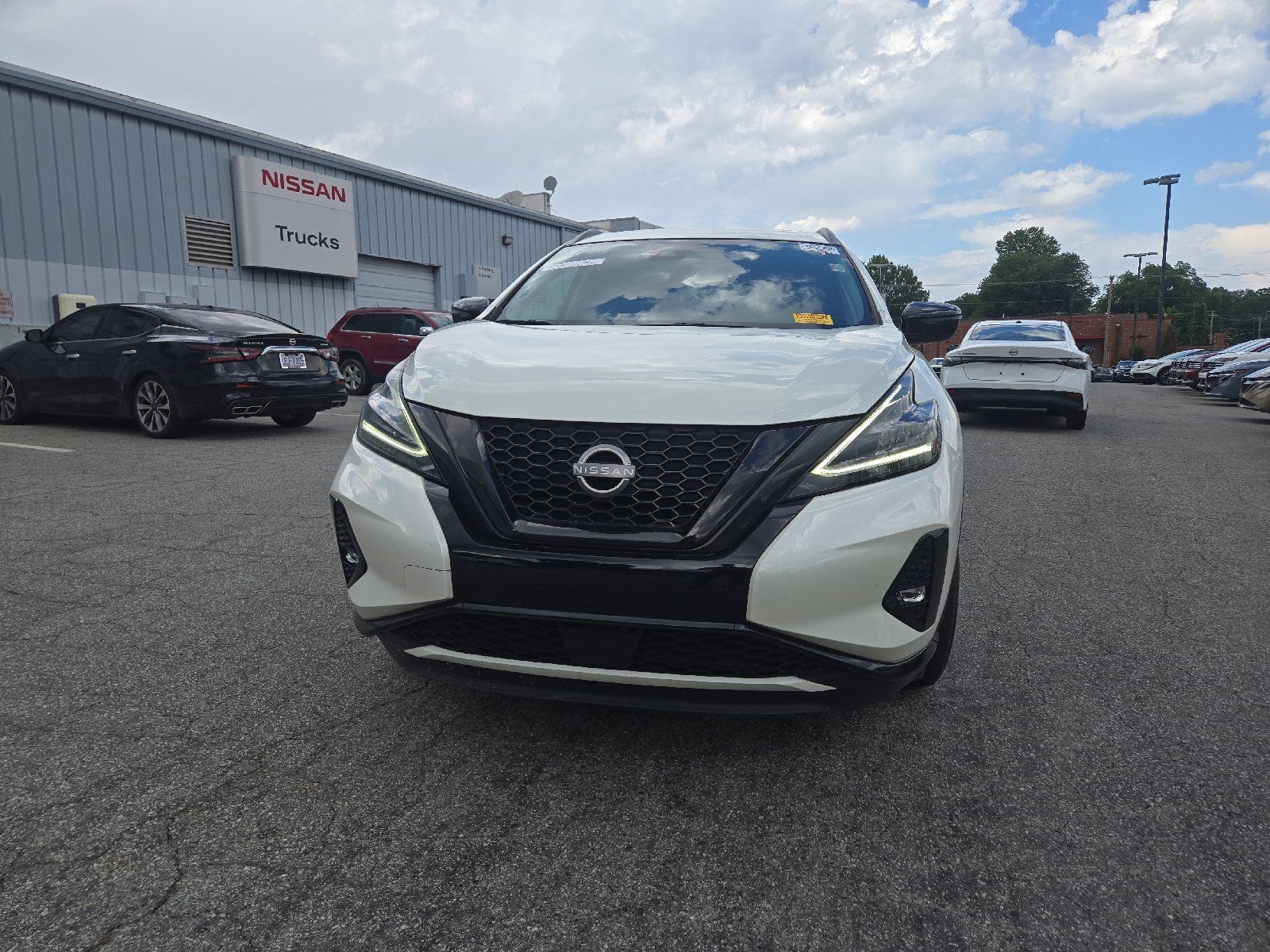 2024 Nissan Murano SV