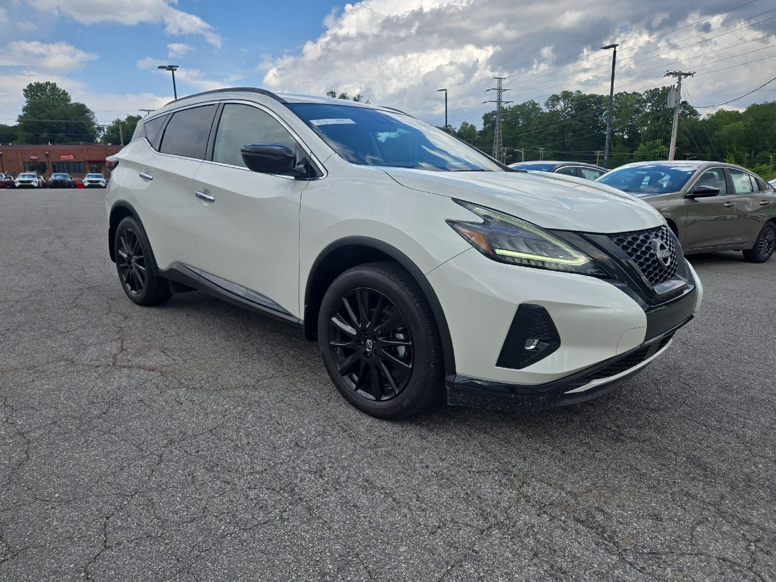 2024 Nissan Murano SV