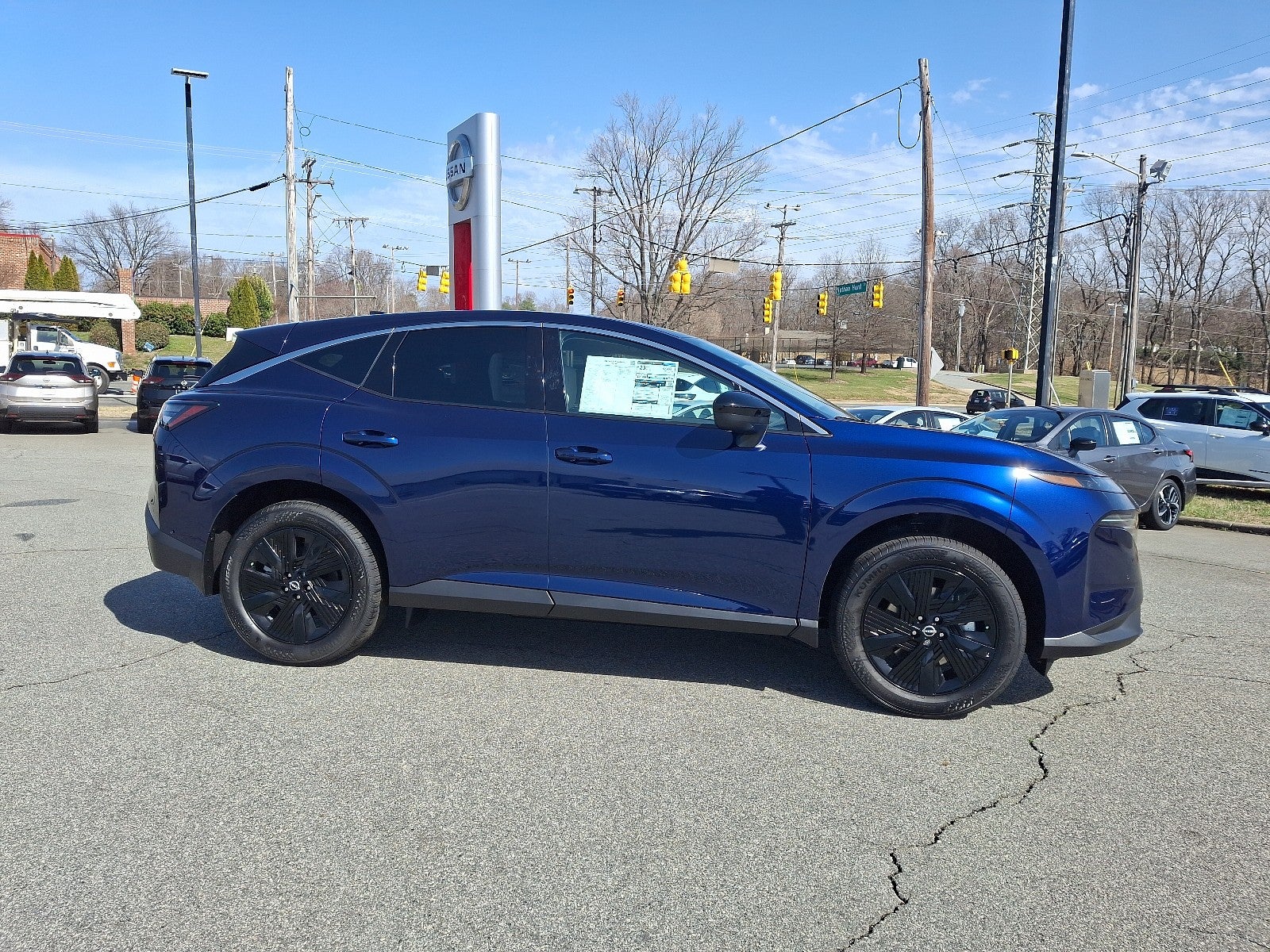 2025 Nissan Murano SV