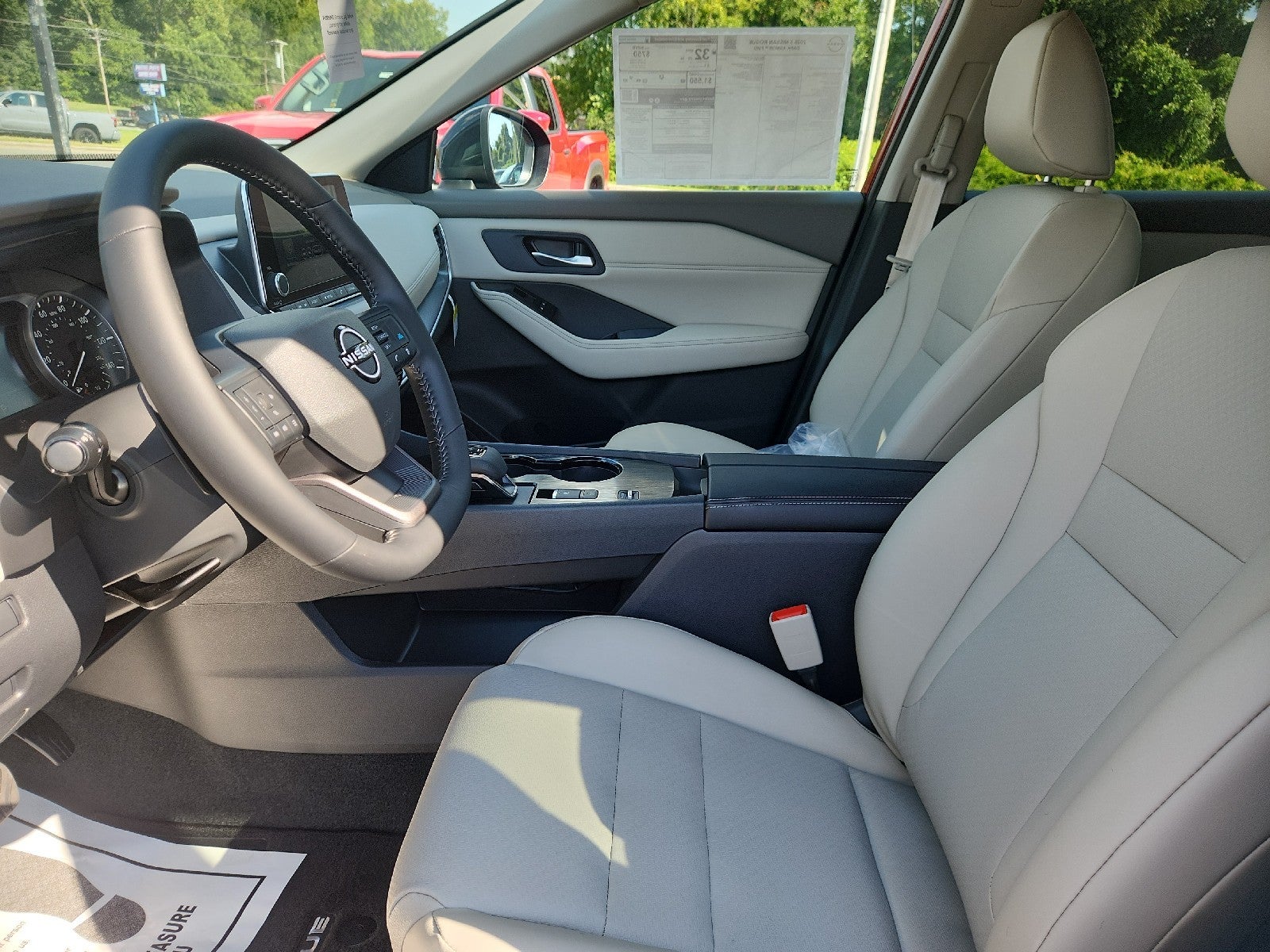 2026 Nissan Rogue Dark Armor™