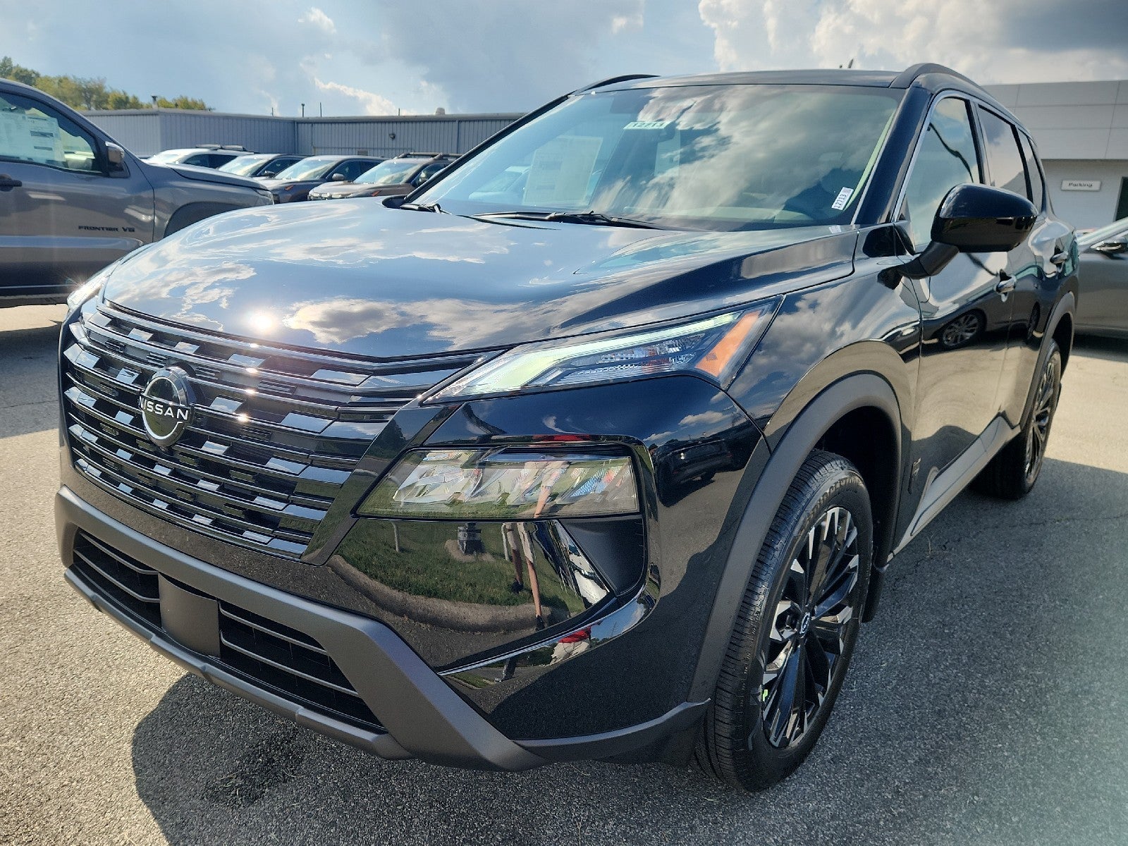 2026 Nissan Rogue Dark Armor™