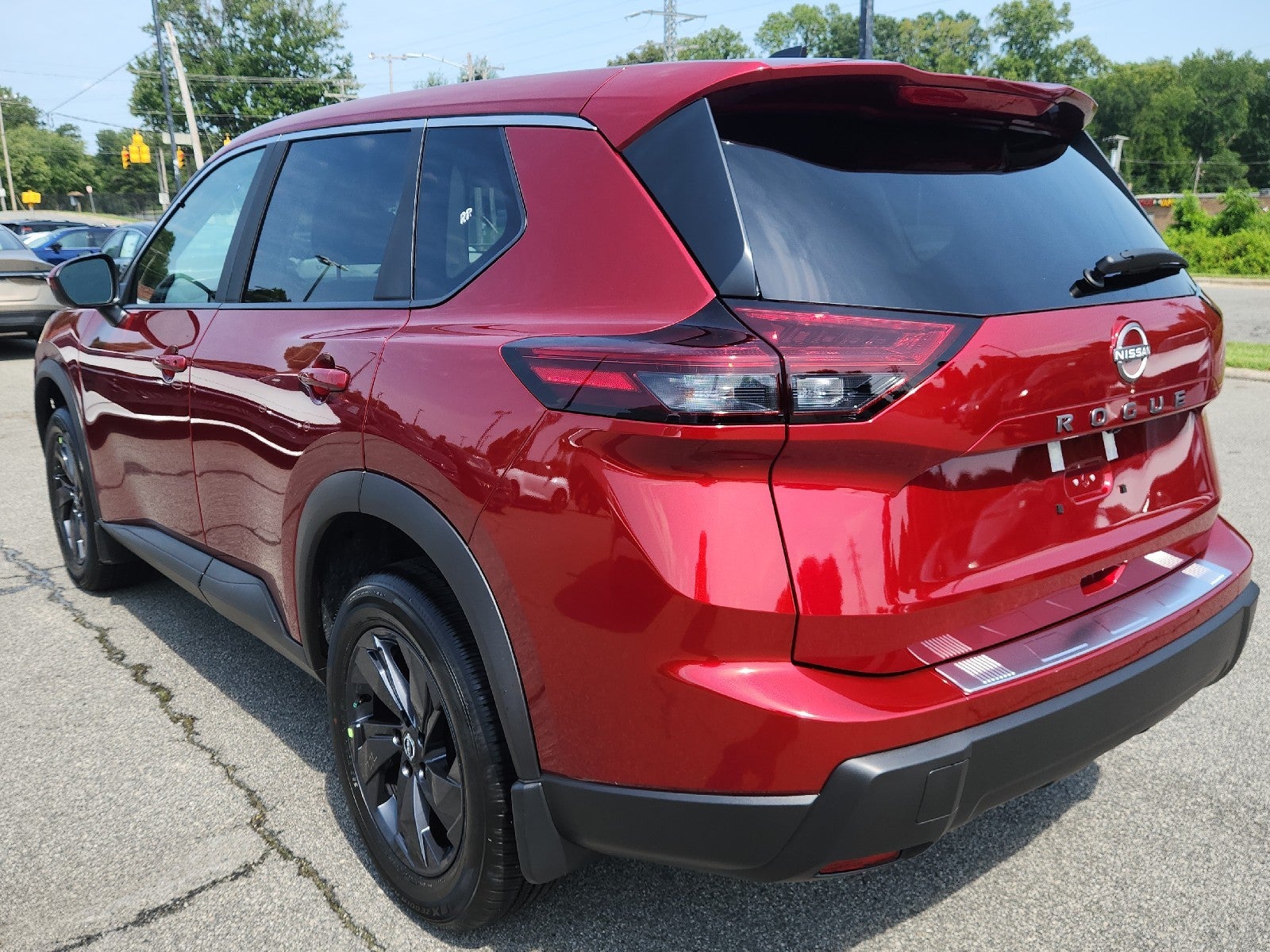 2026 Nissan Rogue SV