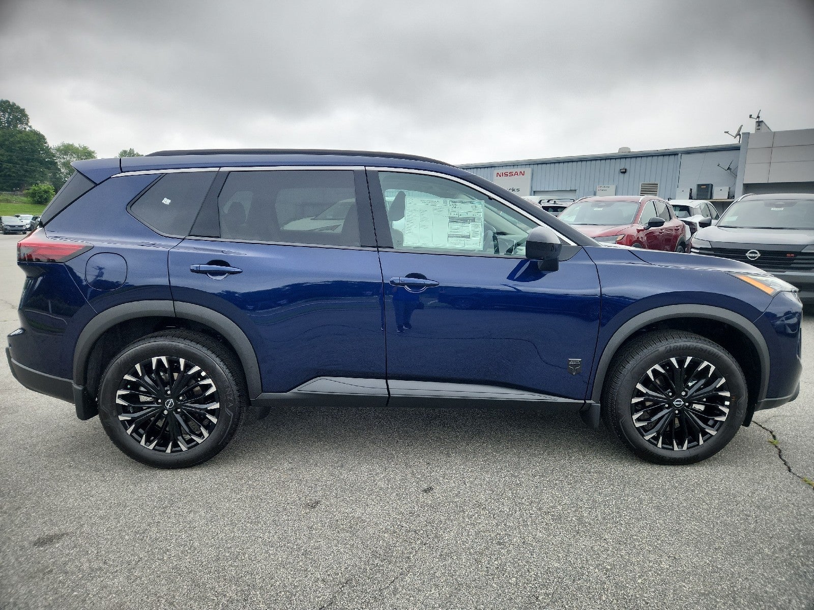 2026 Nissan Rogue Dark Armor™