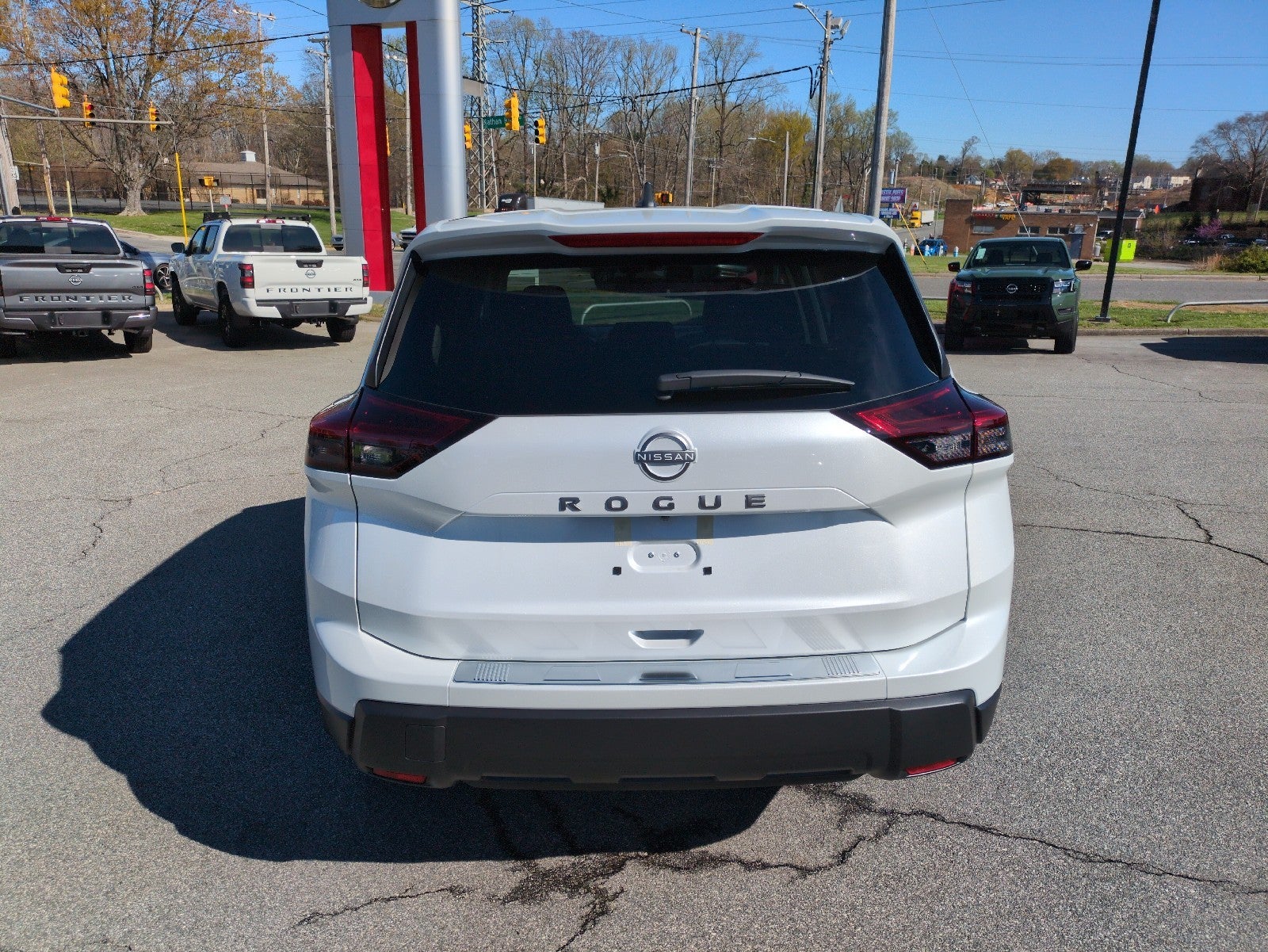 2026 Nissan Rogue SV